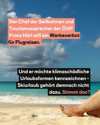 Foto eines Strandes. Das Meer im Hintergrund ist türkis, am Himmel sind ein paar Wolken zu sehen. Von der Seite streckt eine Person einen Fuß in das Bild. An ihm klebt etwas Sand.