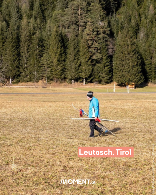 Zu warm in den Alpen: Bilder von Skipisten ohne Schnee