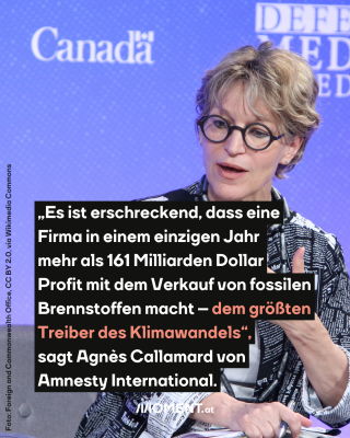 Agnès Callamard von Amnesty International ist zu sehen. Eine Frau mittleren Alters mit blonden Haaren und einer runden schwarzen Brille. Sie ist offenbar auf einer Bühne und spricht.
