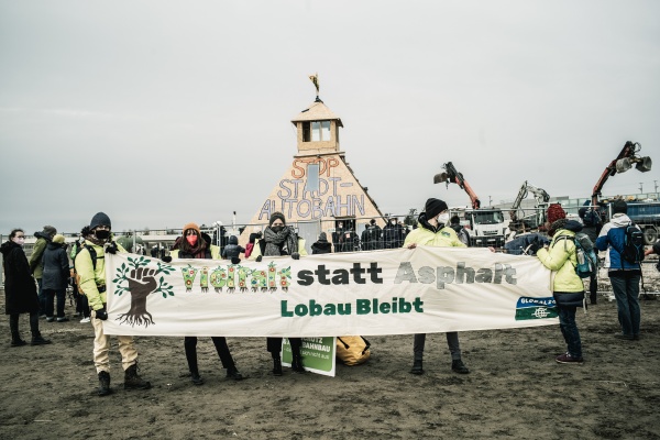 Protestcamp-Räumung: Demonstration gegen die Räumung