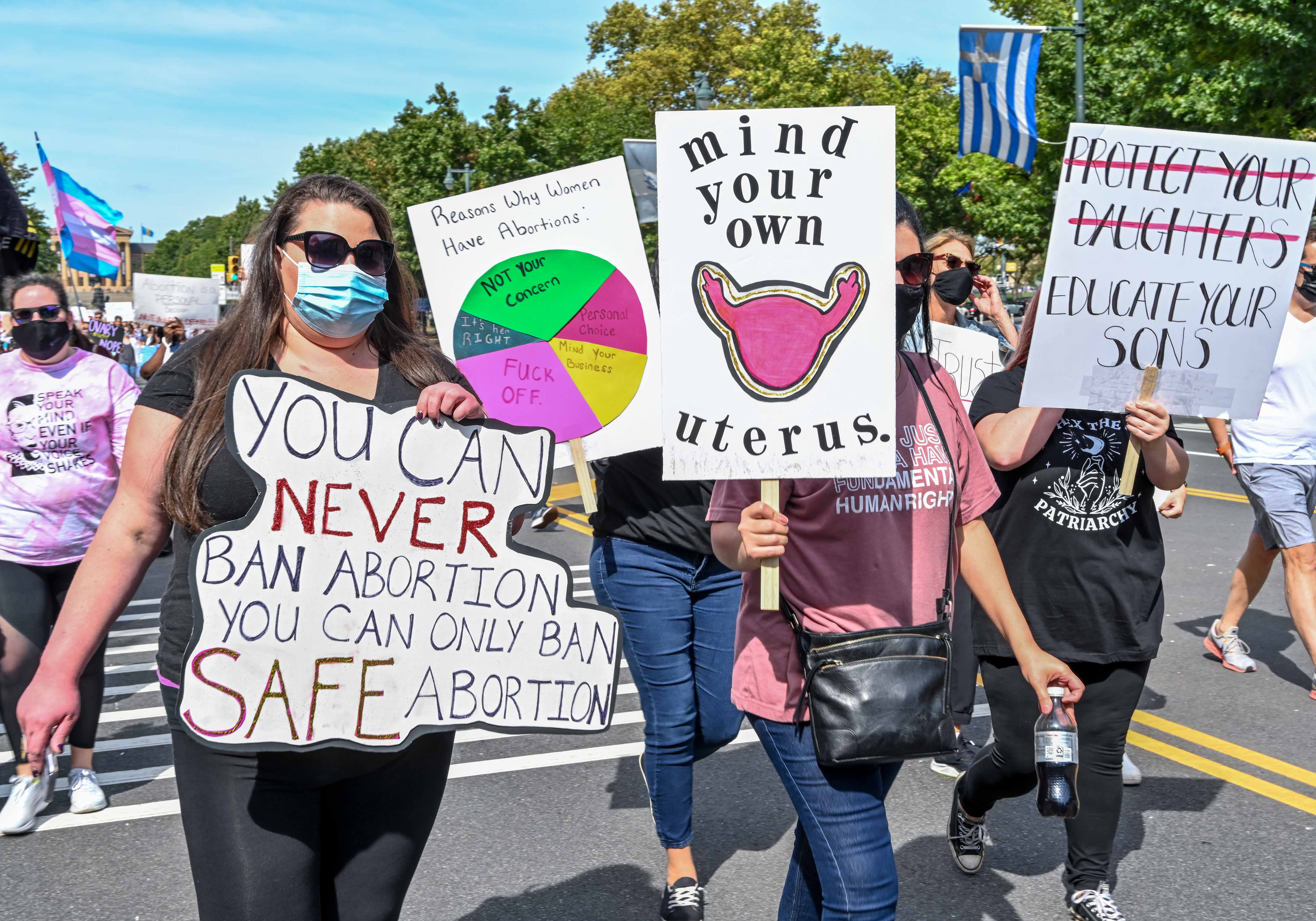 Roe v. Wade: Frauen protestieren für Abtreibungsrechte