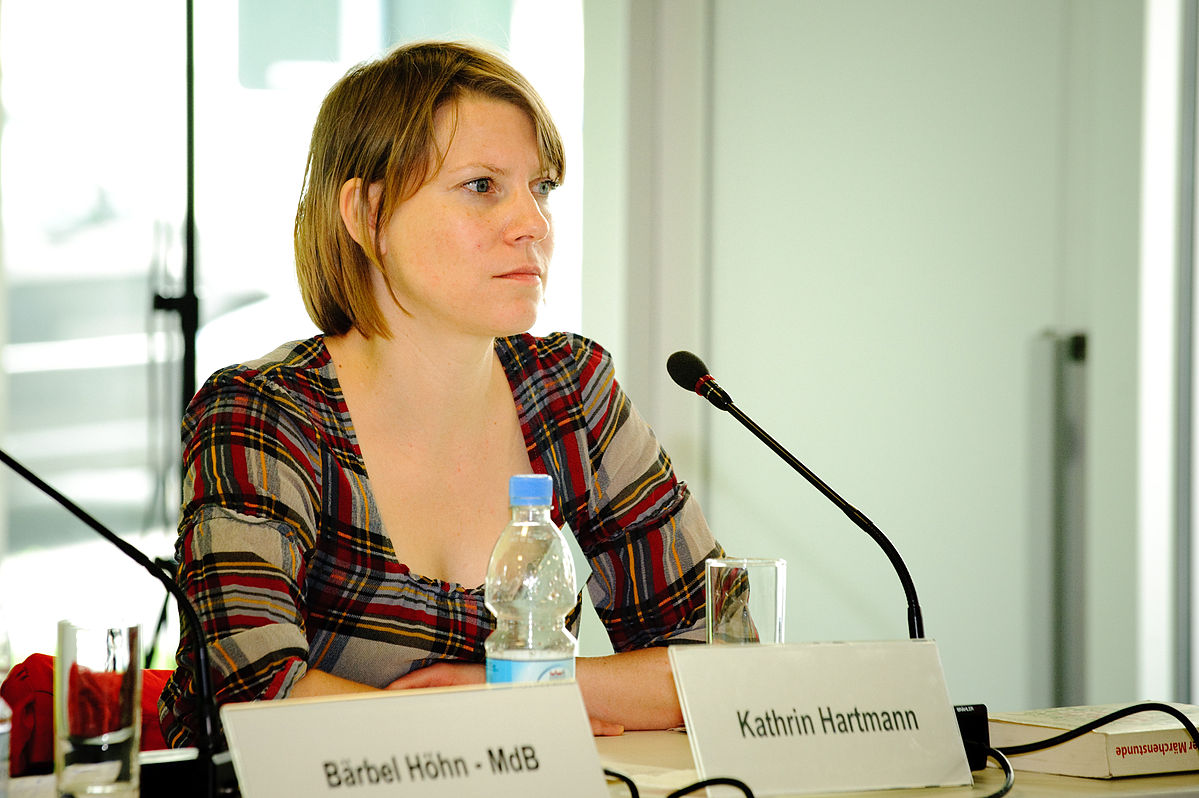 Kathrin Hartmann: “Der Kapitalismus hat auf die Coronakrise und die Klimakrise keine Antwort”