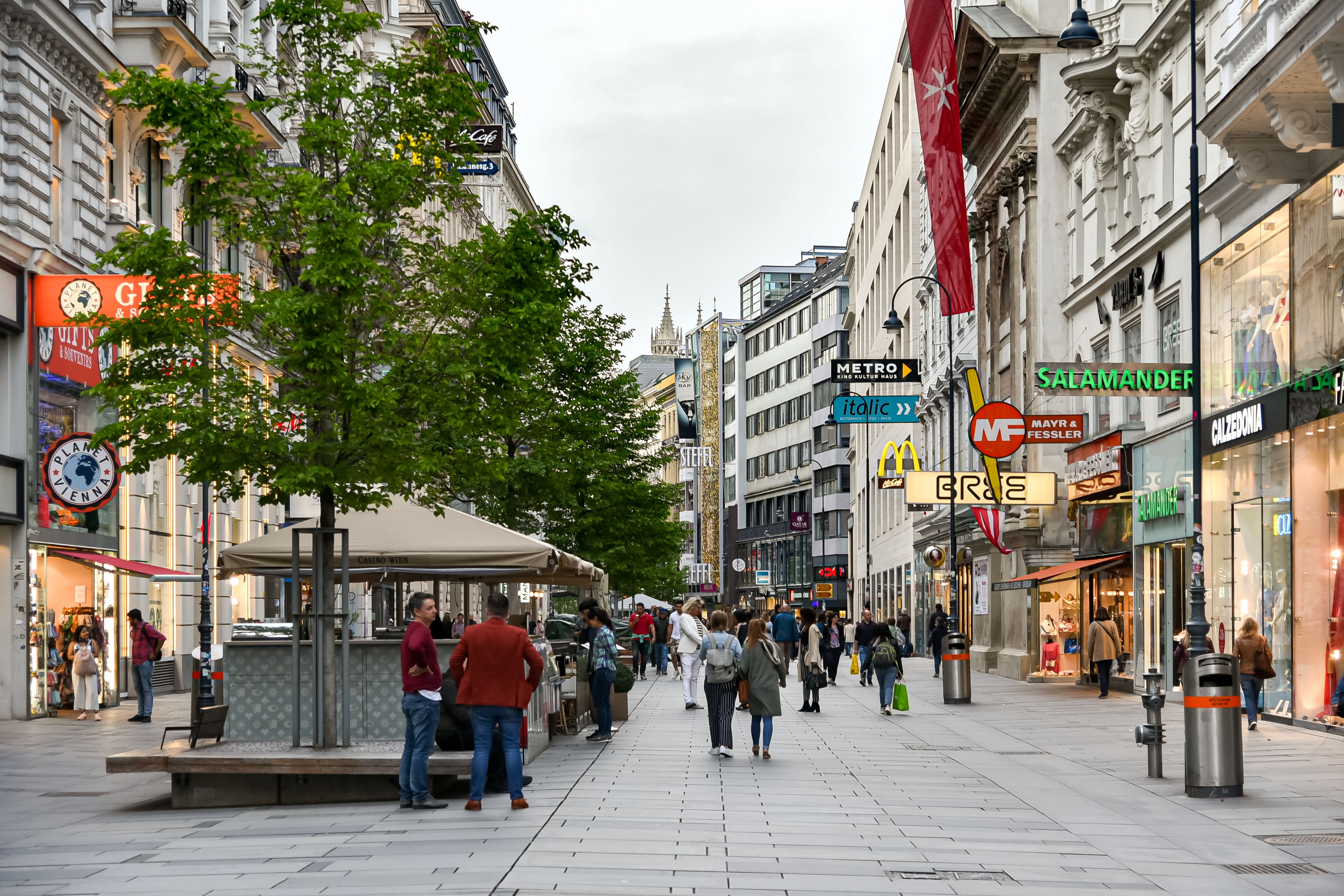 Fußgängerzone der Kärntner Straße in der Wiener Innenstadt. // Foto: Jorge Franganillo / flickr.com