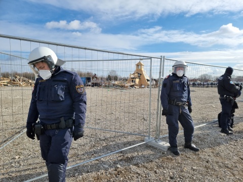 Ein Foto von der Räumung des Protestcamps auf der Baustelle der Stadtstraße