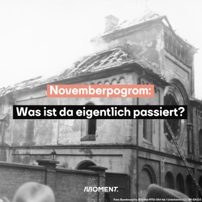 Foto einer zerstörten Synagoge. Davor: Novemberpogrom: Was ist da eigentlich passiert?