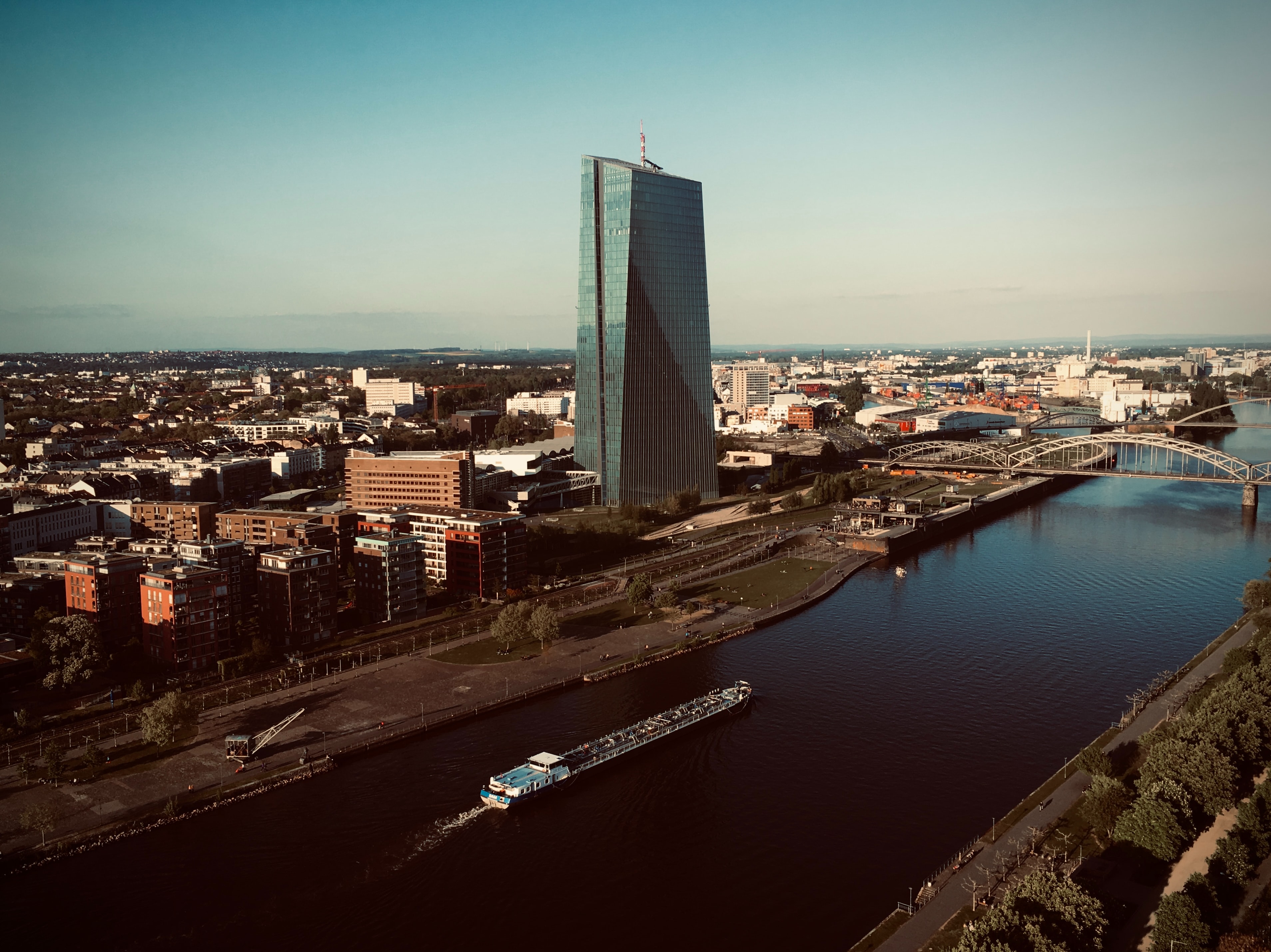 Zinserhöhung bei der EZB: Was das für uns bedeutet